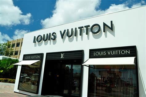 aruba louis vuitton